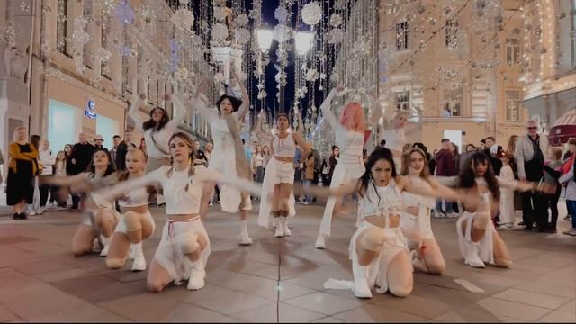 [KPOP IN PUBLIC RUSSIA] LOONA (이달의소녀) 'PTT (Paint The Town)' dance cover by DALCOM | ONE TAKE смотреть онлайн