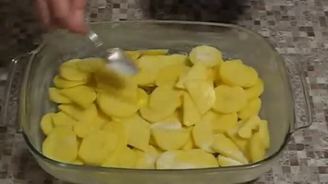 Рыба с картошкой в духовке смотреть онлайн