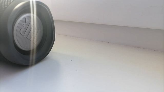 jbl Flip 5 bass test 100% volume смотреть онлайн