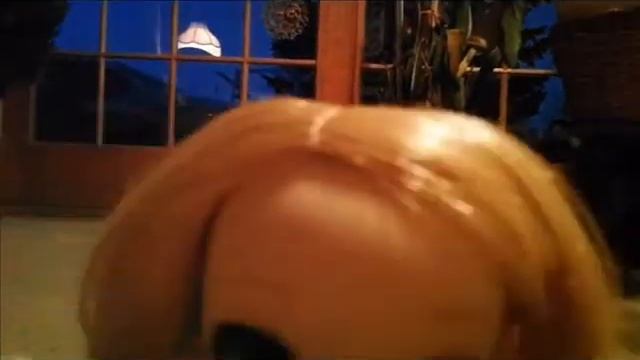 Rina's Moped Stop Motion смотреть онлайн