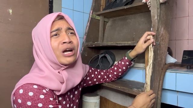 MAMA LELA APES SAMPAI CEDERA !!! смотреть онлайн