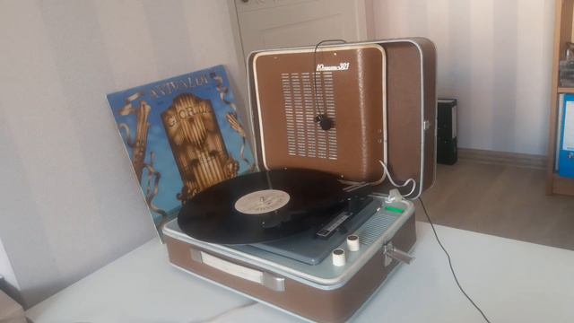 Антонио Вивальди Глория LP Vinyl Мелодия Сторона 2 смотреть онлайн