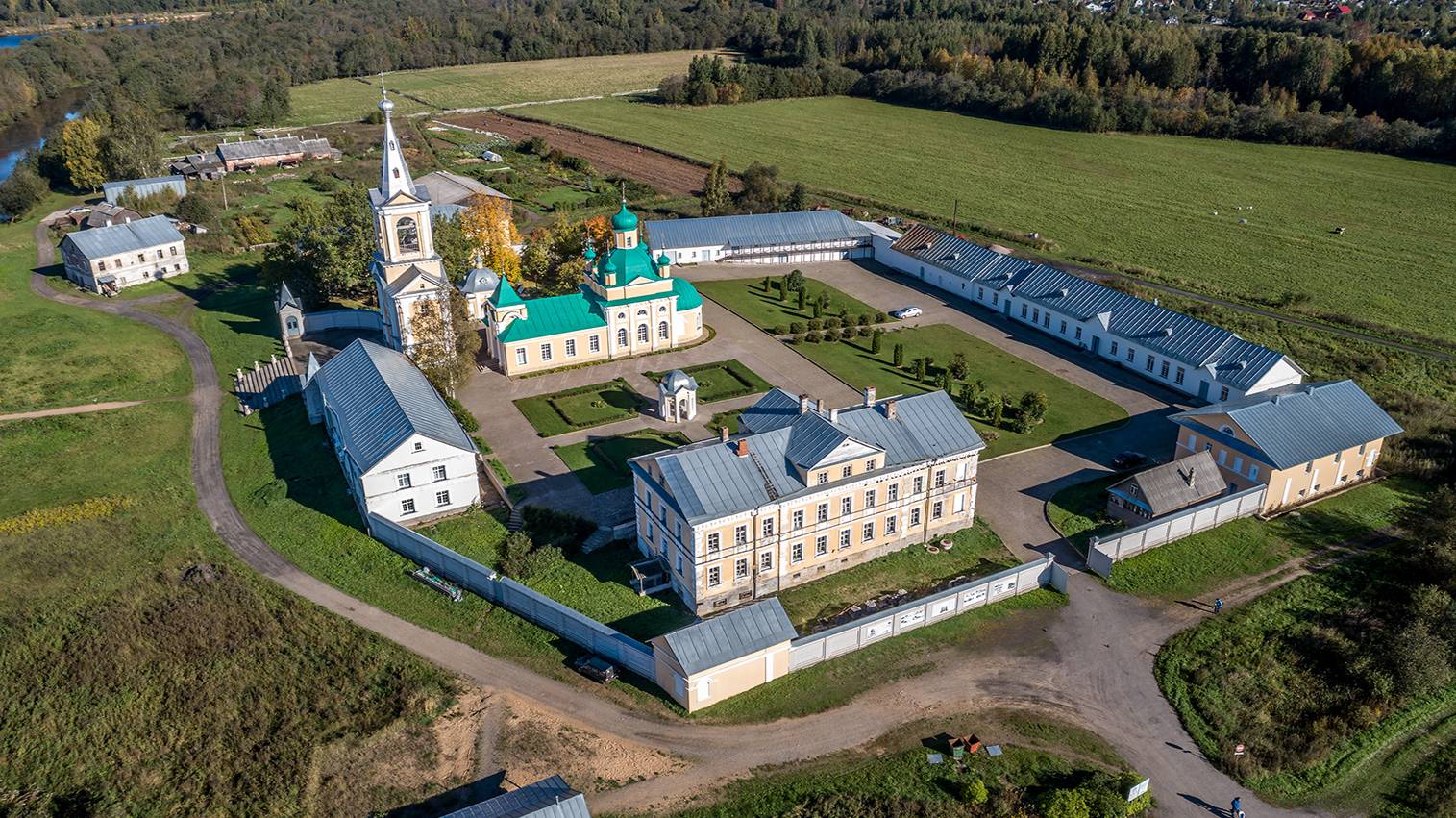 Лодейное Поле. Введено-Оятский монастырь смотреть онлайн