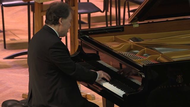 SCHUMANN Carnaval, Op.9 - Yuri Bogdanov / ШУМАН Карнавал - Юрий Богданов смотреть онлайн