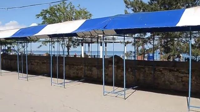 На проспект Айвазовского в Феодосии начали возвращать торговый ряд смотреть онлайн