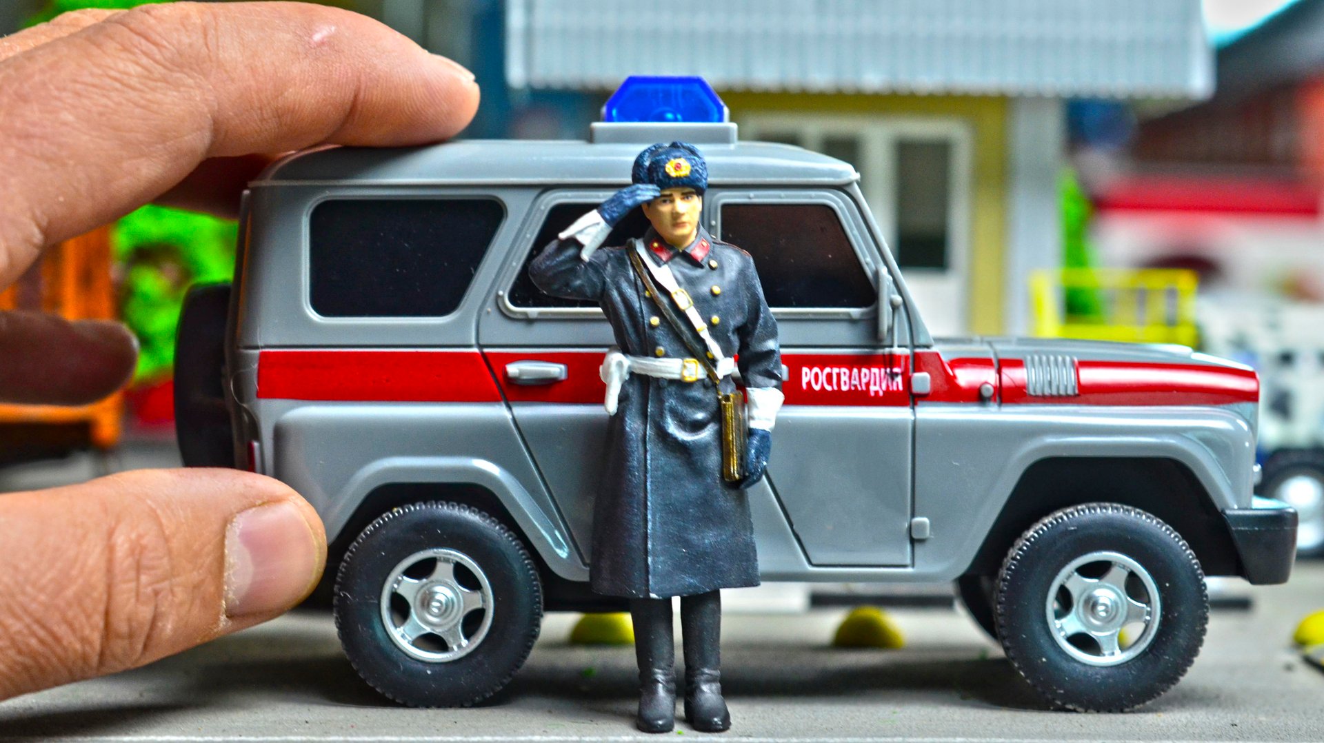 Машина УАЗ ХАНТЕР РОСГВАРДИЯ звук сирены, свет мигалки. Про машинки. смотреть онлайн