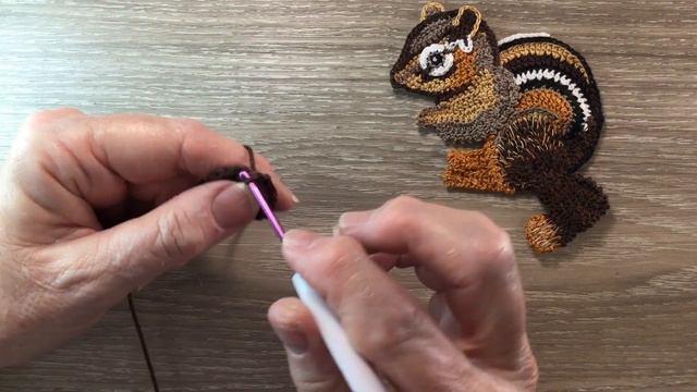 Crochet Chipmunk Tutorial - Crochet Applique Tutorial смотреть онлайн