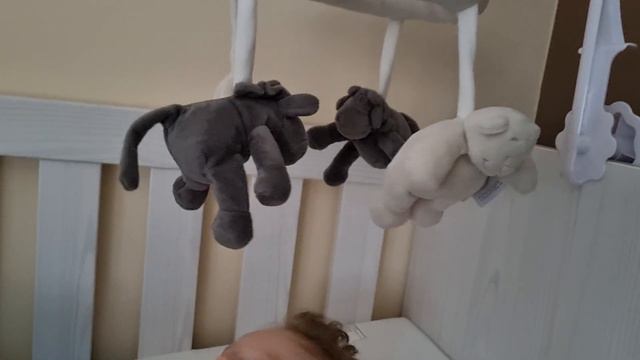 13.11. Саша играет