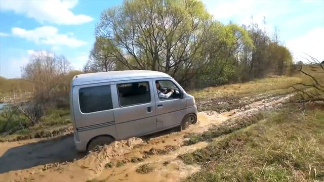 Это самый маленький дом на колесах смотреть онлайн