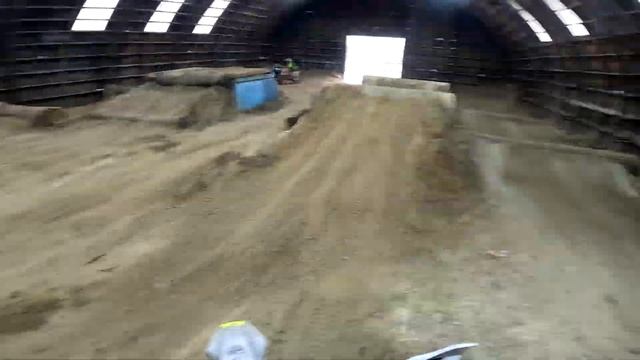 КАК ЕХАТЬ ЭНДУРО-СТАНДИОНЫ? смотреть онлайн