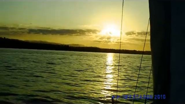 Miracle Beach Sunset смотреть онлайн