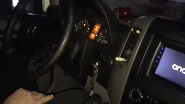 Sprinter w906 320cdi swap abs esp asr (на одном эбу без CAN фильтров ) смотреть онлайн