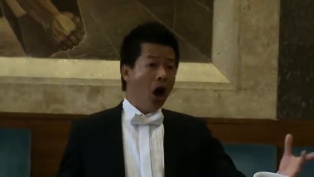 Largo al factotum (Il Barbiere di Siviglia) - Vũ Mạnh Dũng смотреть онлайн