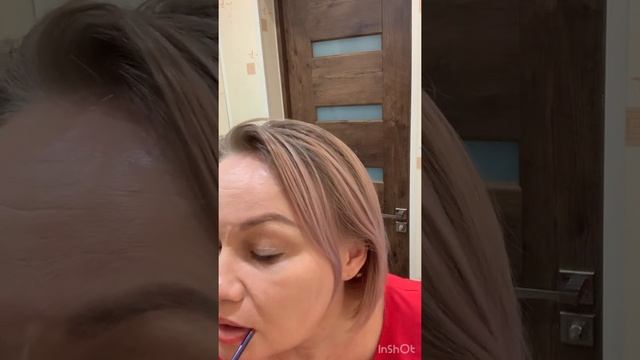 Технология нанесения красной помады смотреть онлайн