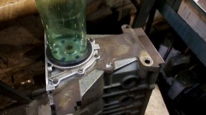 КАК УСТАНОВИТЬ САЛЬНИК. БЕЗ ПРУЖИНЫ.ВАЗ.