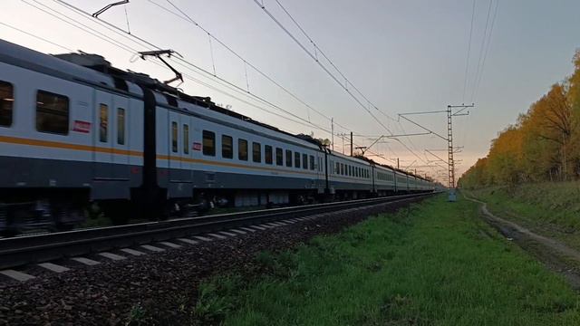 «Где-то в перегоне» Эп2д - 0063 "До станции Чехов" смотреть онлайн