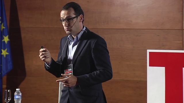 TEDxSevilla 2013. 04. Ezequiel Sánchez. El poder de las metáforas personales смотреть онлайн