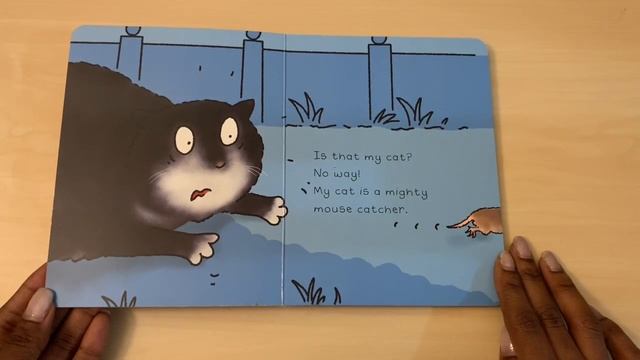 VLOGMAS2018 | VLOGMAS DAY 1| Is that my cat? | read aloud stories | books on cats. смотреть онлайн