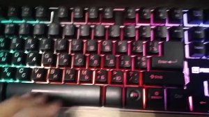 Поменялись кнопки WASD и стрелки на клаве