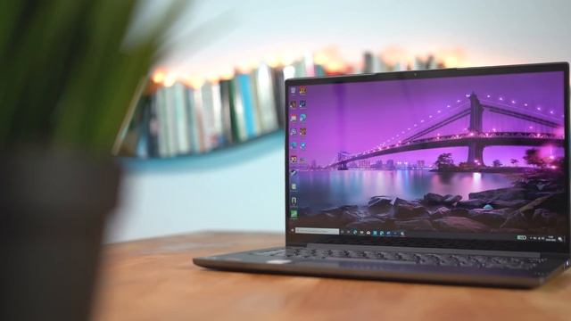 Recensione Lenovo YOGA Slim 7, il RYZEN 7 4700U spacca! смотреть онлайн