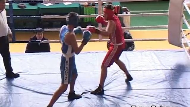 Спорт. Бокс. Чемпионат Кыргызстана-2016. 81 кг (Финал). Данислан Токторбаев-Азамат Аманов. смотреть онлайн