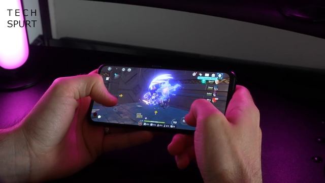 Asus Zenfone 8 Review | Best Compact Phone of 2021? смотреть онлайн