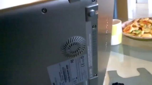Toshiba Z830 - Fan Noise! смотреть онлайн