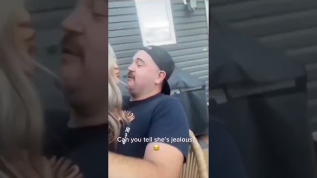 Самые новые приколы с животными. Приколы с котами и собаками 2023. часть 5 смотреть онлайн