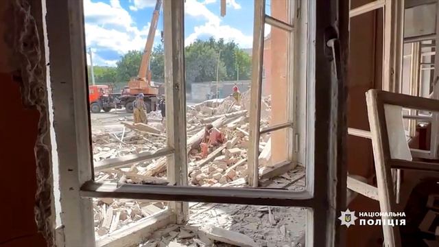 Курахово 6 09 2022 Школа и близлежащие дома смотреть онлайн
