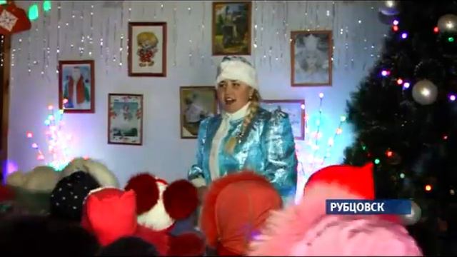 Снегурочка круглый год будет принимать гостей в своем замке в Рубцовске смотреть онлайн