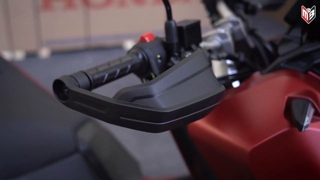Unboxing Honda ADV350 2022 смотреть онлайн