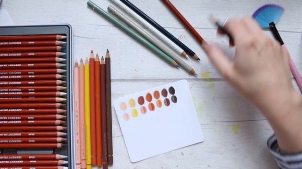 Comparing Derwent Drawing Pencils to Faber Castell Polychromos | Texture, Blending, Finish