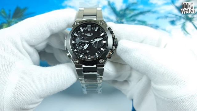 Новинка Casio MRG-B2000D-1A и сравнение с предыдущей моделью