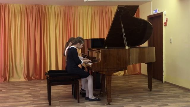 Фортепианный дуэт Крылова Светлана, Поздоровкина Злата, 9 лет, г. Апатиты смотреть онлайн