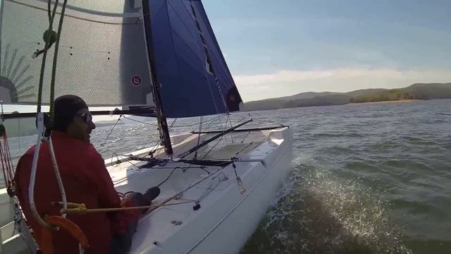 Катамаран в 2015 сезоне. Скоростные пробежки. смотреть онлайн