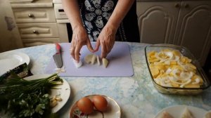 Супер картошка в духовке с майонезом и луком. Объедение !!!