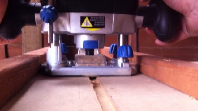 Plunge Router смотреть онлайн