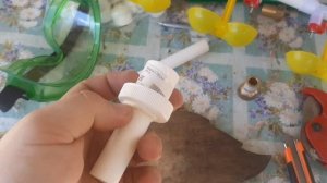 Простой способ сделать нипельные поилки. Содержание бройлеров.