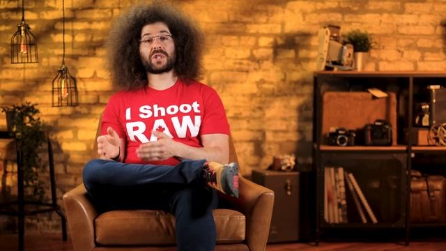 Canon EOS R5 "One YEAR Later" REVIEW...does it hold up? смотреть онлайн