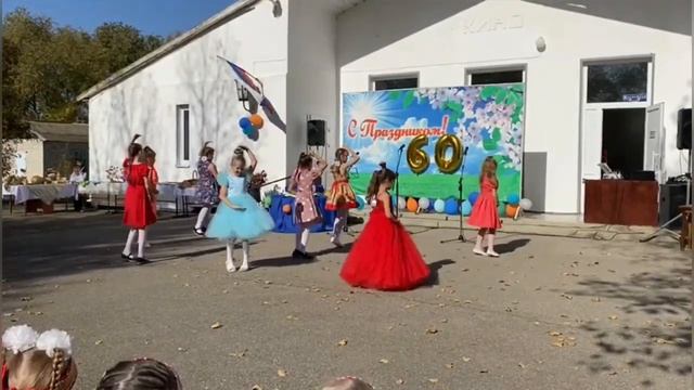 Праздник "Шуми хлебами славная Земля!" смотреть онлайн