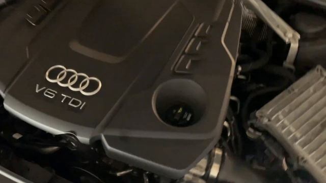 Audi A4 Avant 3.0 TDI 160kw - Klopfen Motorraum смотреть онлайн