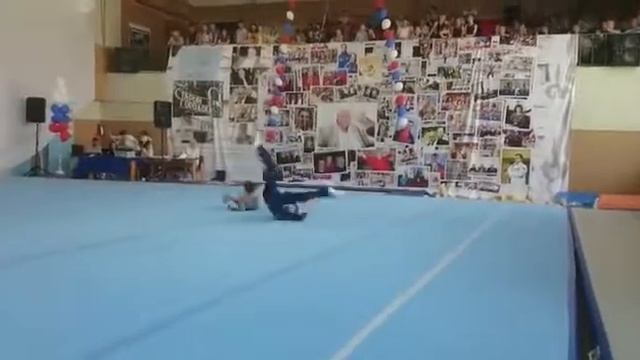 М. Снетковская и Е. Ряполов. Баланс смотреть онлайн