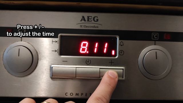 How to set/change the time on AEG Oven смотреть онлайн