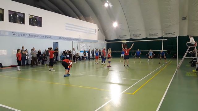 Город Томск. Ночная Волейбольная лига 2019. смотреть онлайн