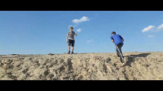 СДЕЛАЛ САЛЬТО ЧЕРЕЗ ШЕСТЕРЫХ/B&D смотреть онлайн