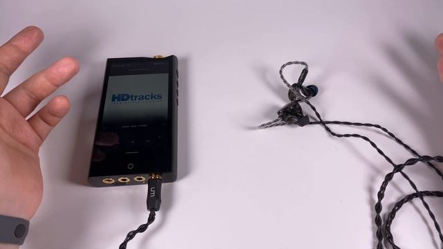 Огляд Android плеєра Cayin N7 — однобітний, усюди дискретний смотреть онлайн