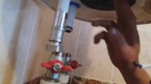 Как почистить бойлер от накипи Elektrolux