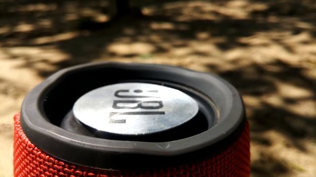 JBL XTREME MINI | BASS TEST | PERFECT FOCUS 4K 30FPS смотреть онлайн