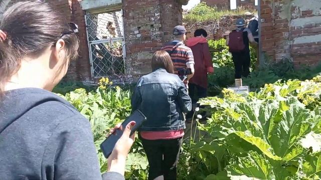 Гостилицы с Максимом, Ч. 1 Конюшни и чугунные колонны смотреть онлайн