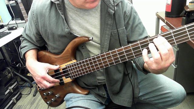 Tobias Basic 5 Walnut смотреть онлайн